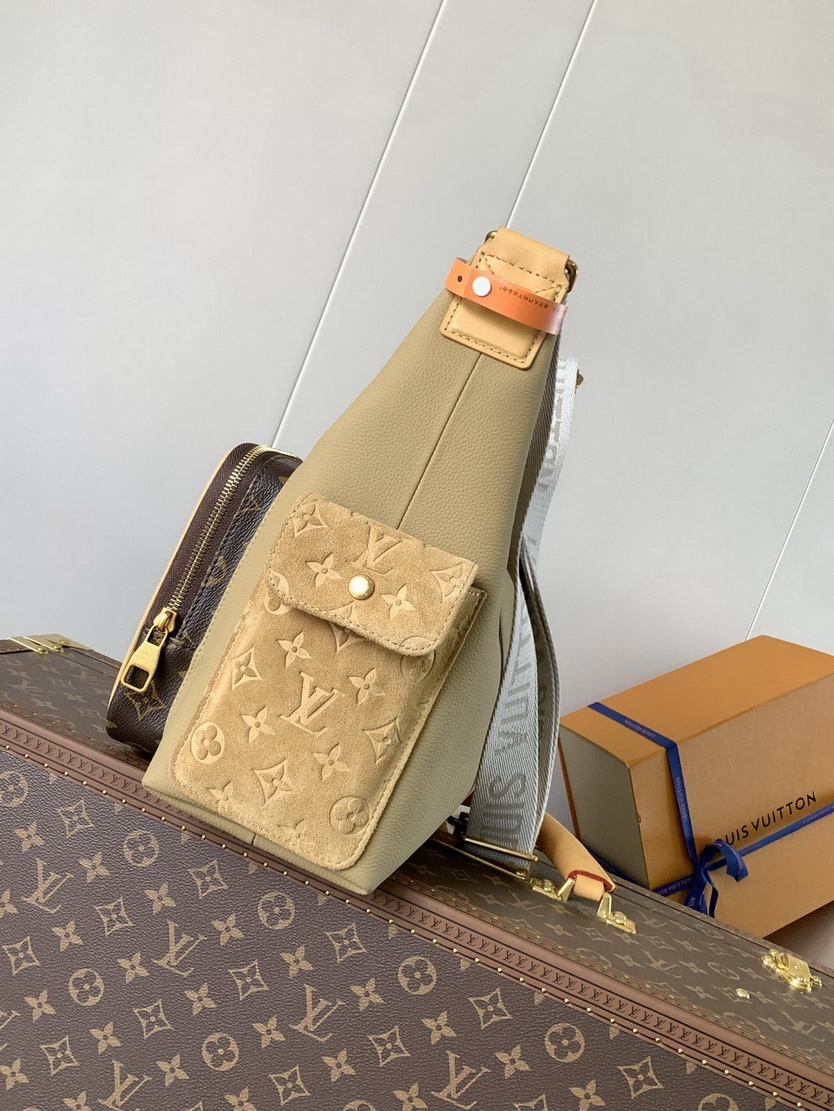 LV Bag-NFC(AAA)-692