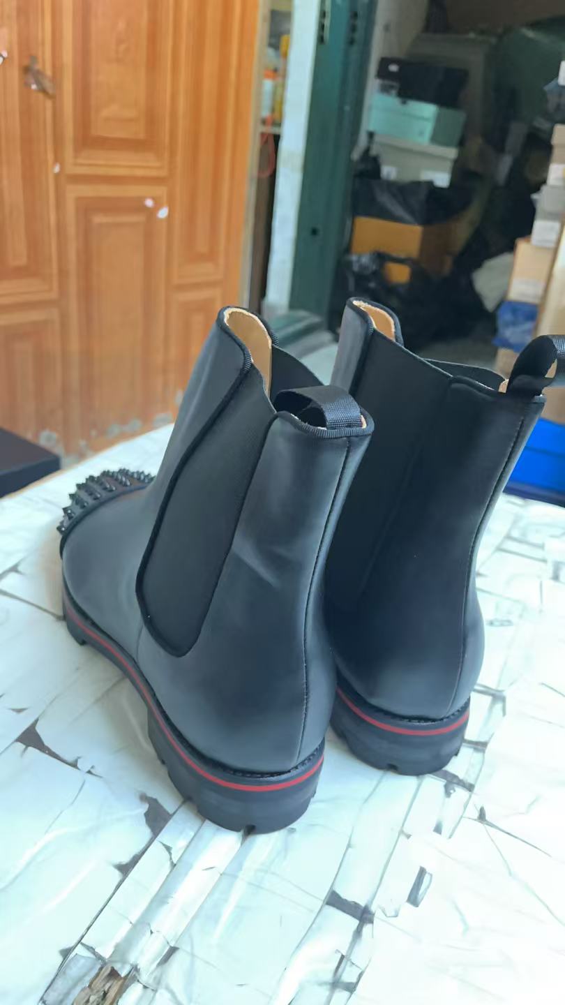 CL Men Shoes-536