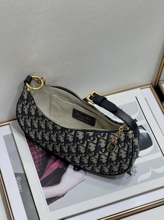 Dior Handbags AAA(Women)-366