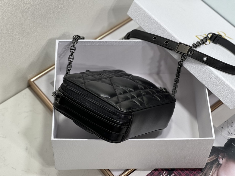 Dior Handbags AAA(Women)-156