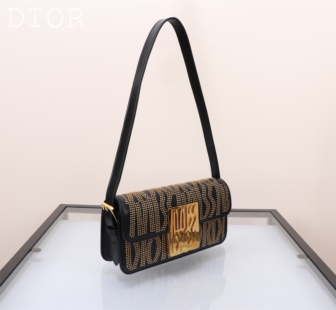 Dior Handbags AAA(Women)-529