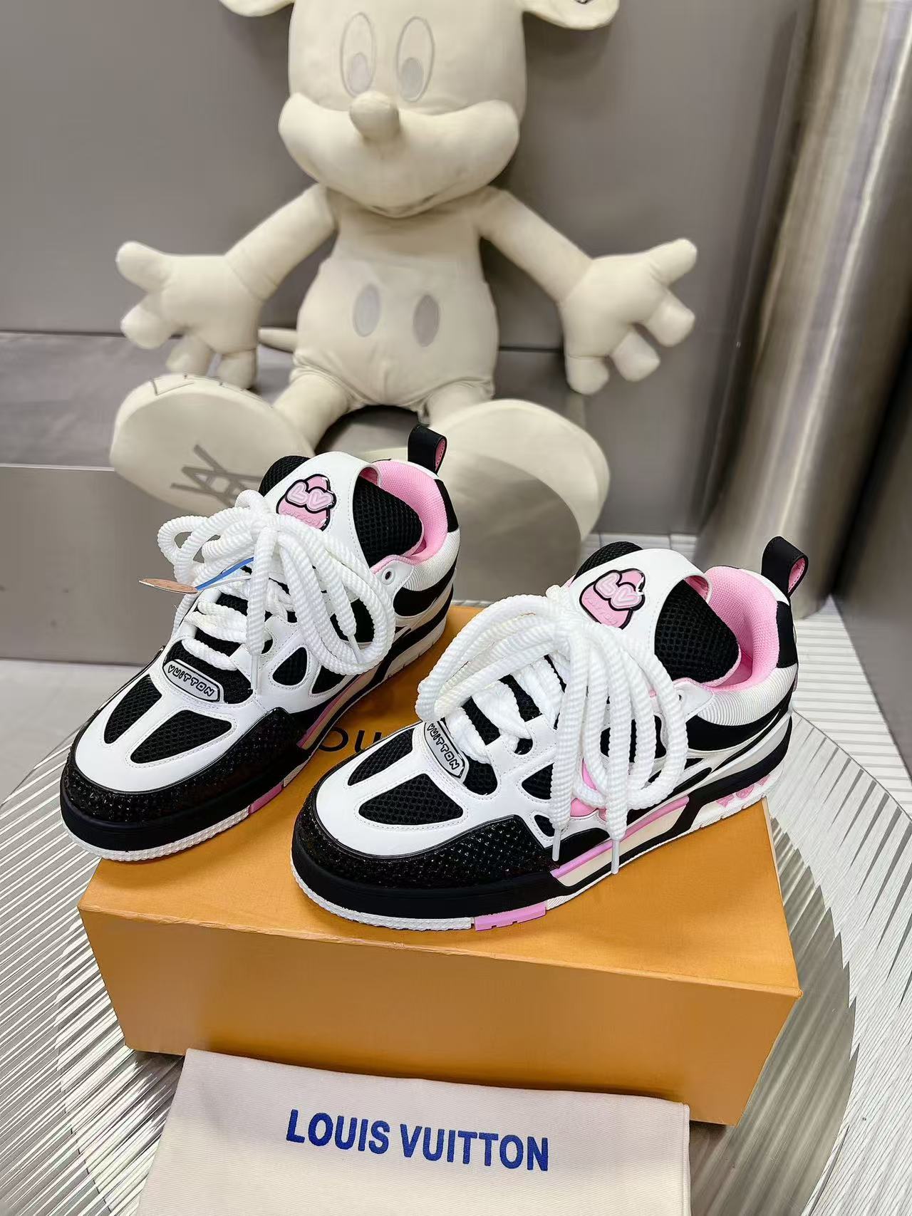 LV Shoes(AAA)-1087