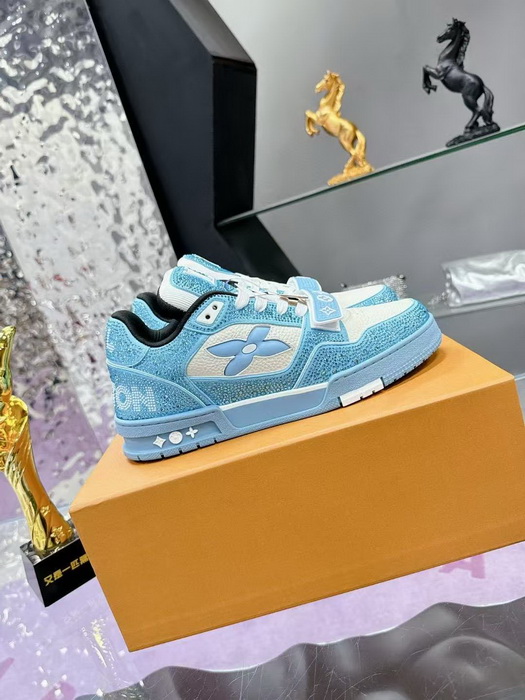 LV Shoes(AAA)-1121