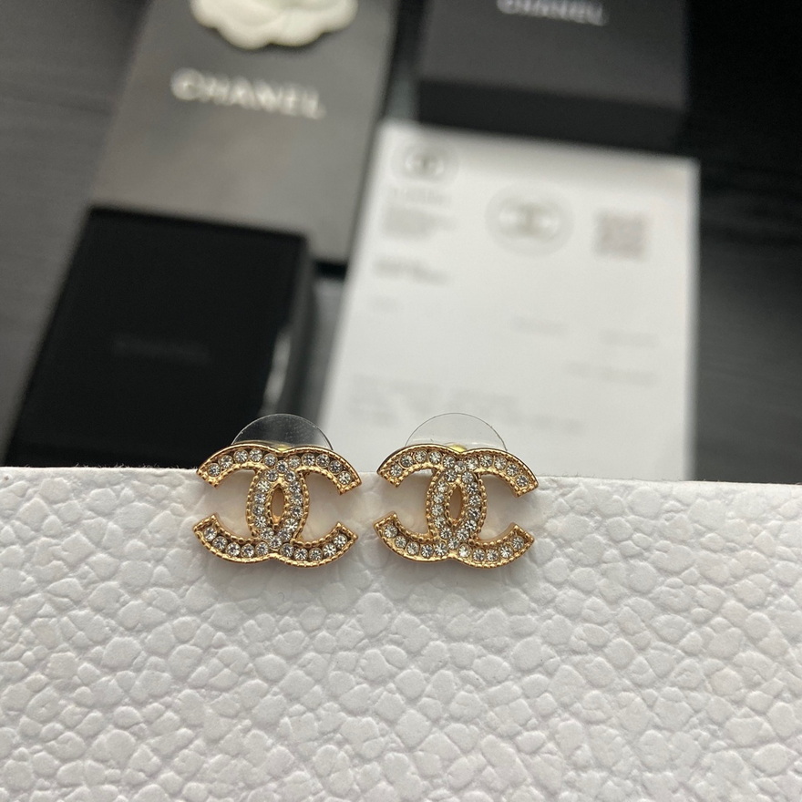 Chanel Brooch-036
