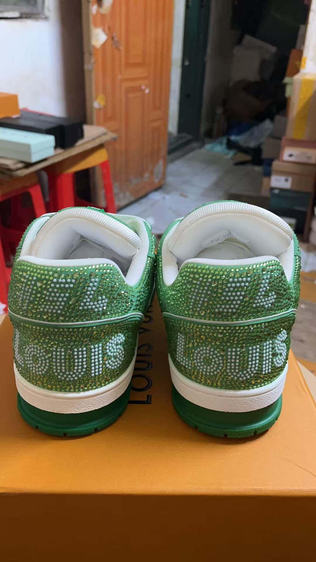 LV Shoes(AAA)-1155