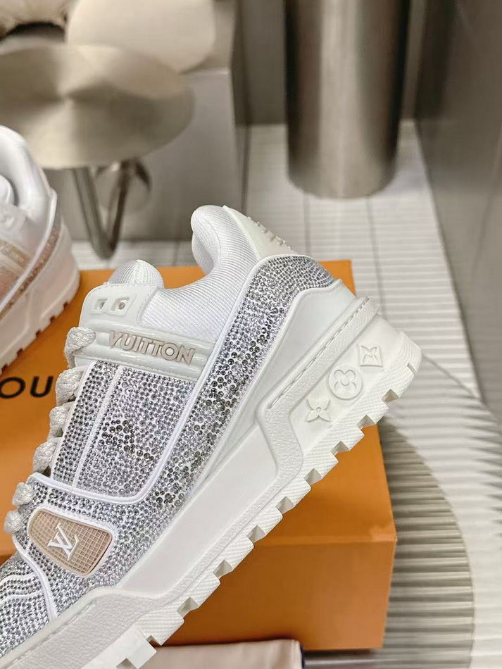 LV Shoes(AAA)-1221