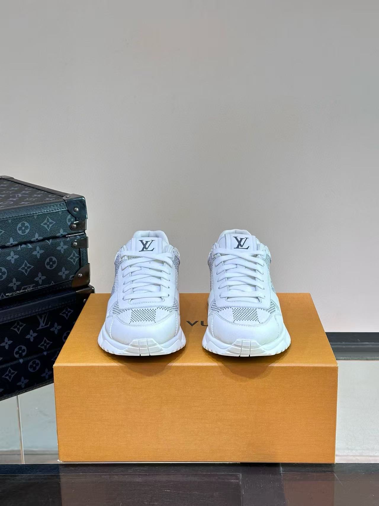 LV Shoes(AAA)-1237