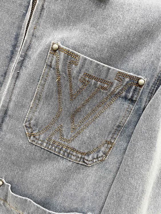 LV Jacket-032