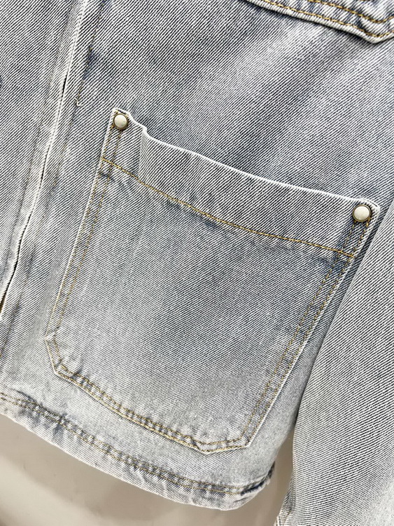 LV Jacket-032