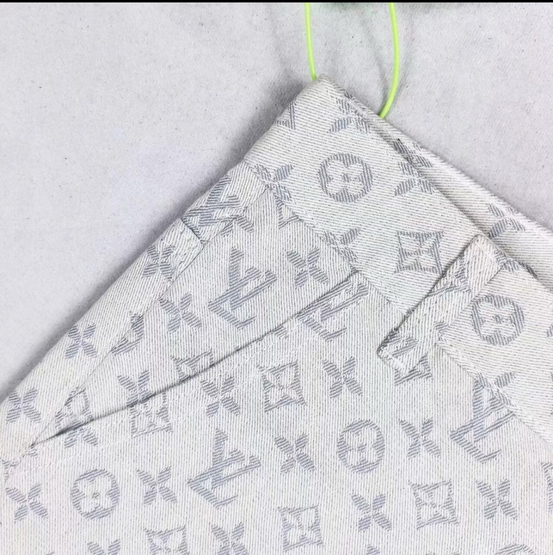 LV Shorts-258