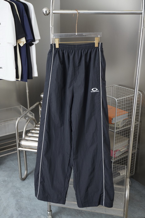 Balenciaga Pants-058