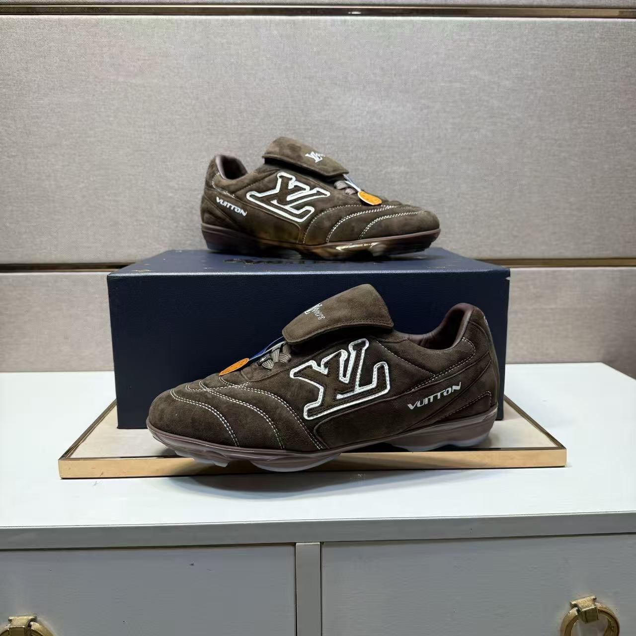 LV Shoes(AAA)-1264