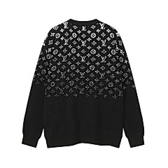 LV Sweater-437