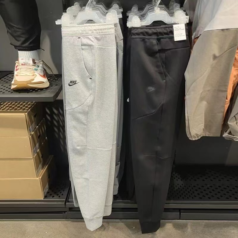 Nike Suits-002