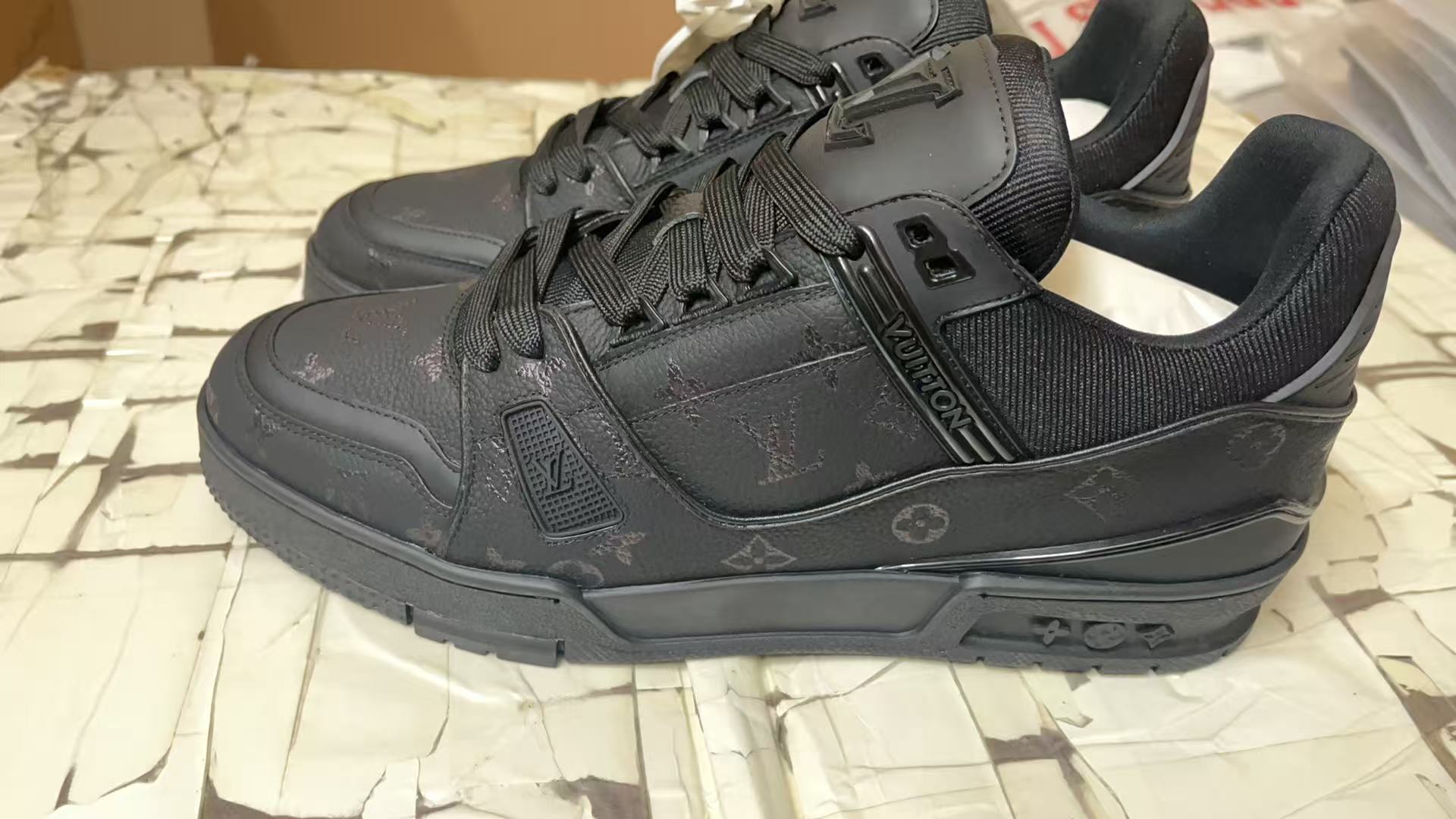 LV Shoes(AAA)-1268