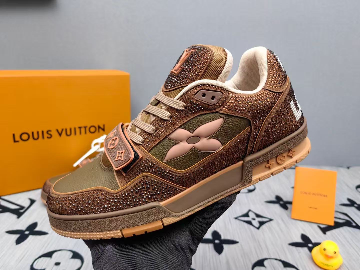 LV Shoes(AAA)-1269