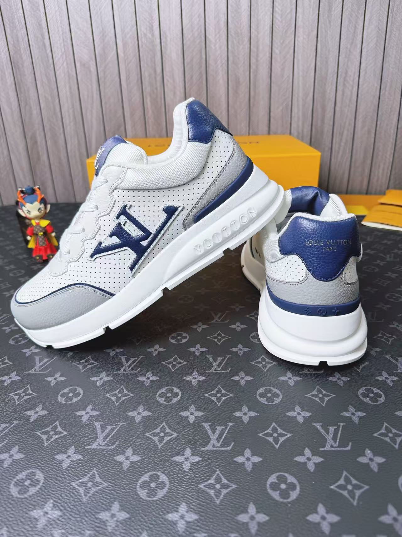 LV Shoes(AAA)-1275