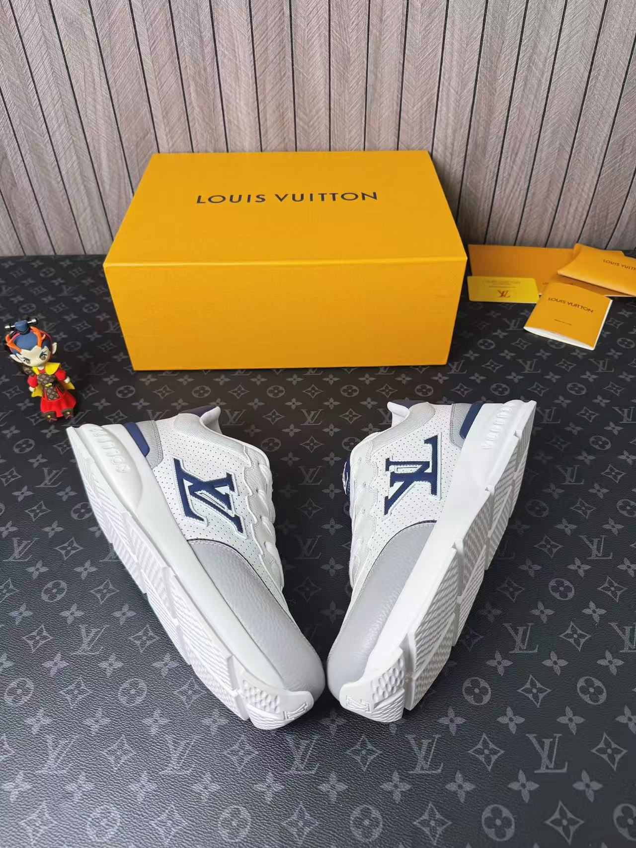 LV Shoes(AAA)-1275