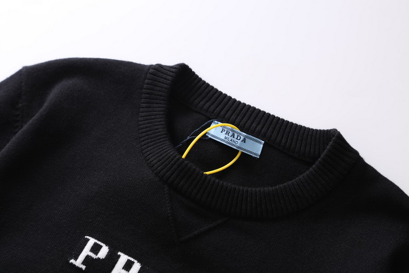 Prada Sweater-029