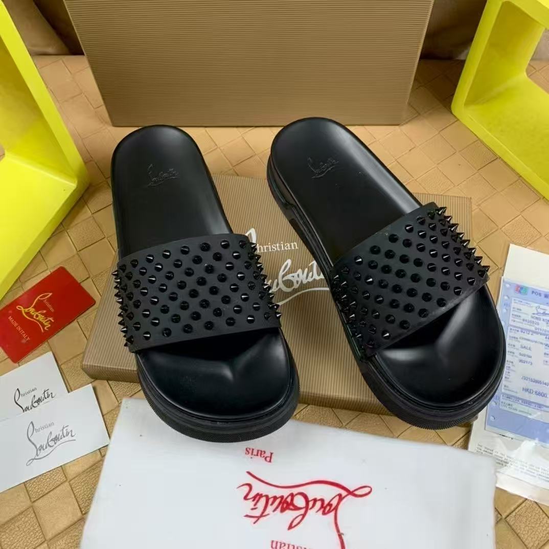 Christian Louboutin Slippers(AAA)-015