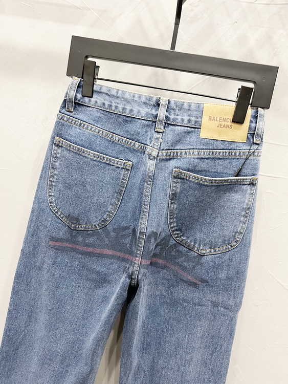 Balenciaga Jeans-006
