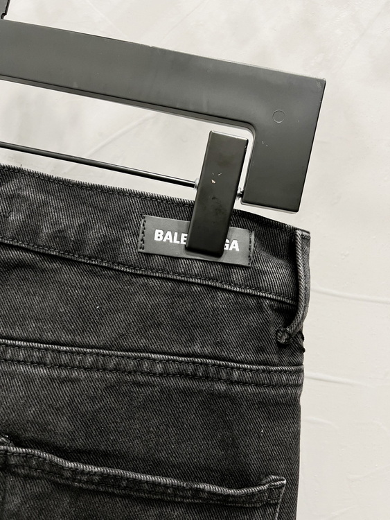 Balenciaga Jeans-020