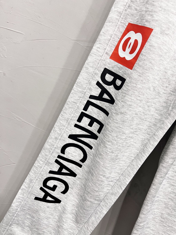 Balenciaga Pants-123