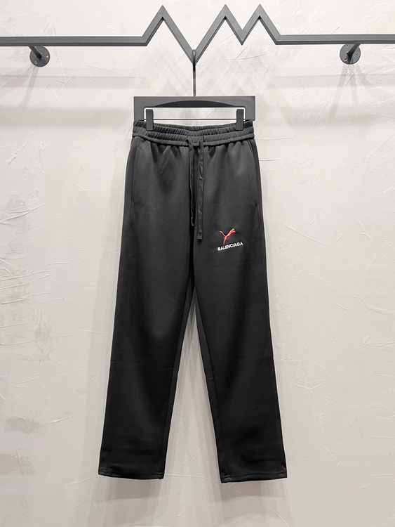 Balenciaga Pants-124