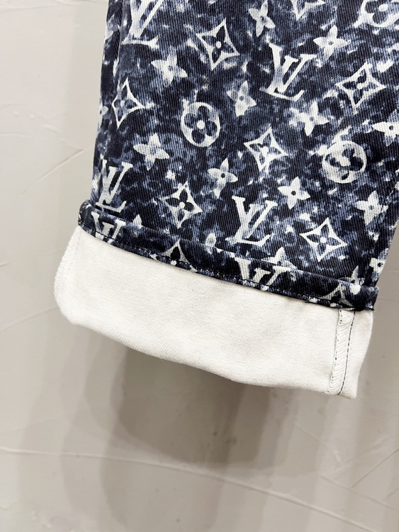LV Jeans-034