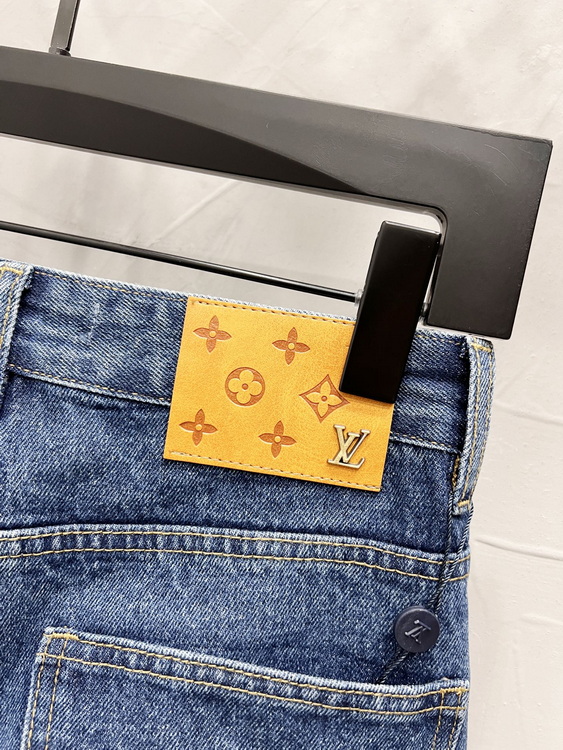 LV Jeans-106