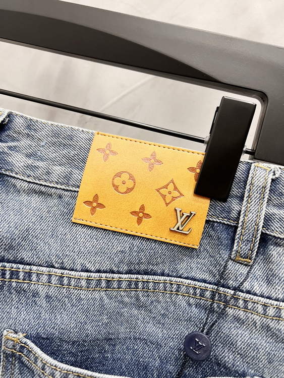 LV Jeans-111