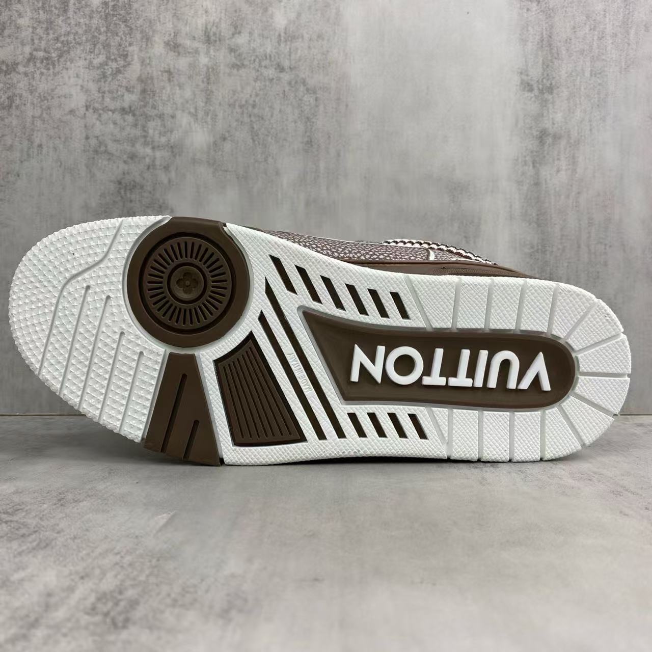 LV Shoes(AAA)-1294