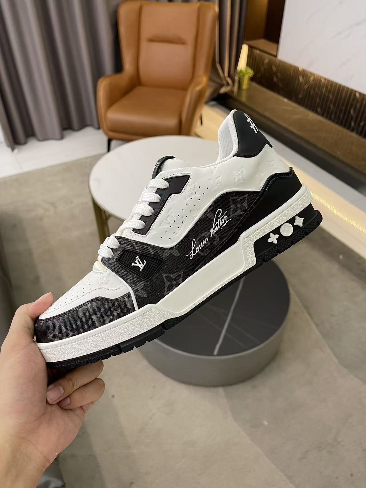 LV Shoes(AAA)-1295