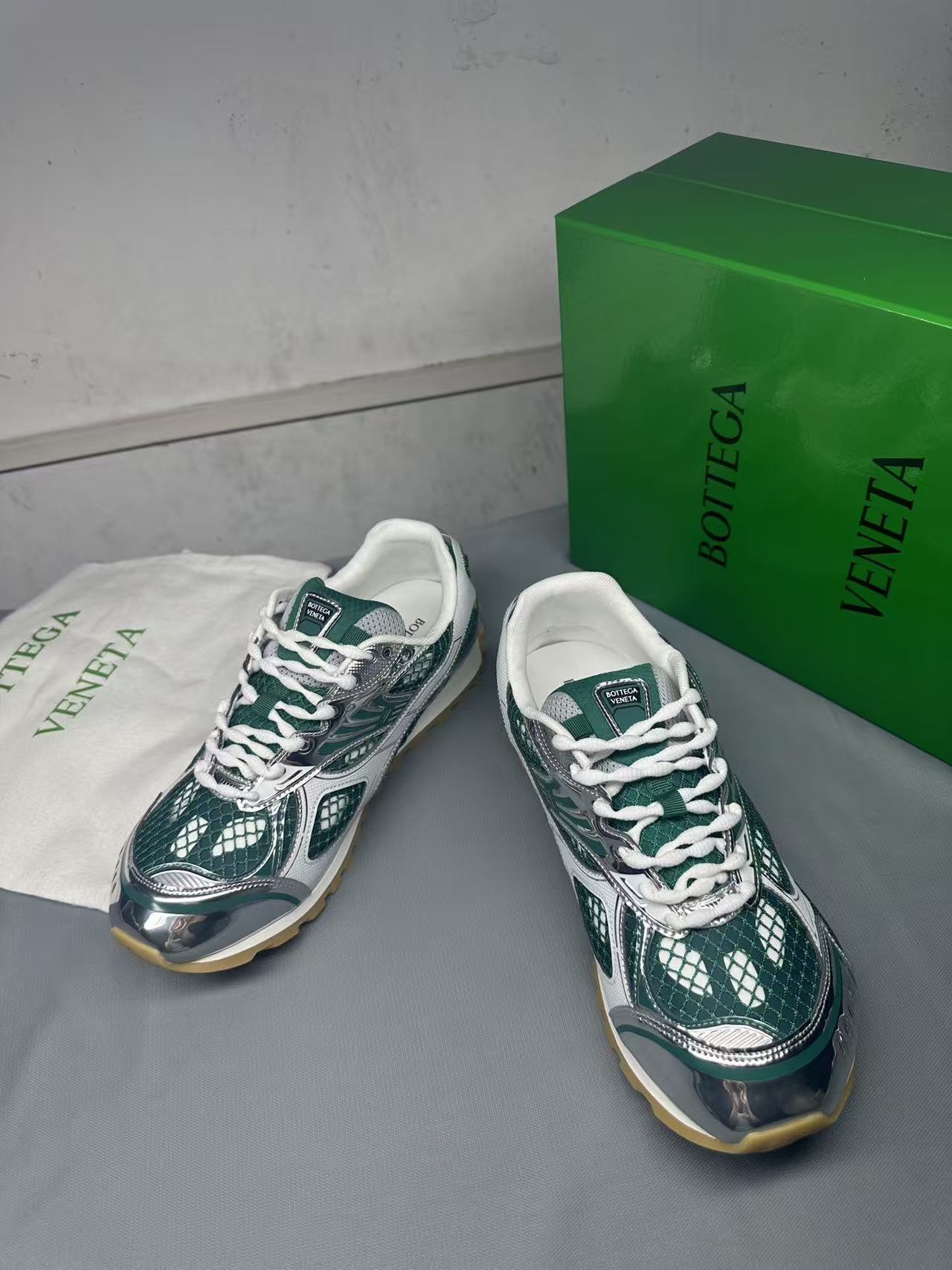 Bottega Veneta Shoes(AAA)-056