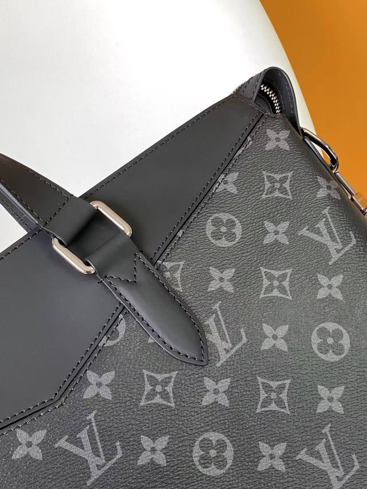 LV Handbags AAA(Men)-337