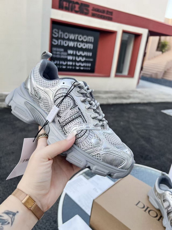 Dior Shoes(AAA)-675