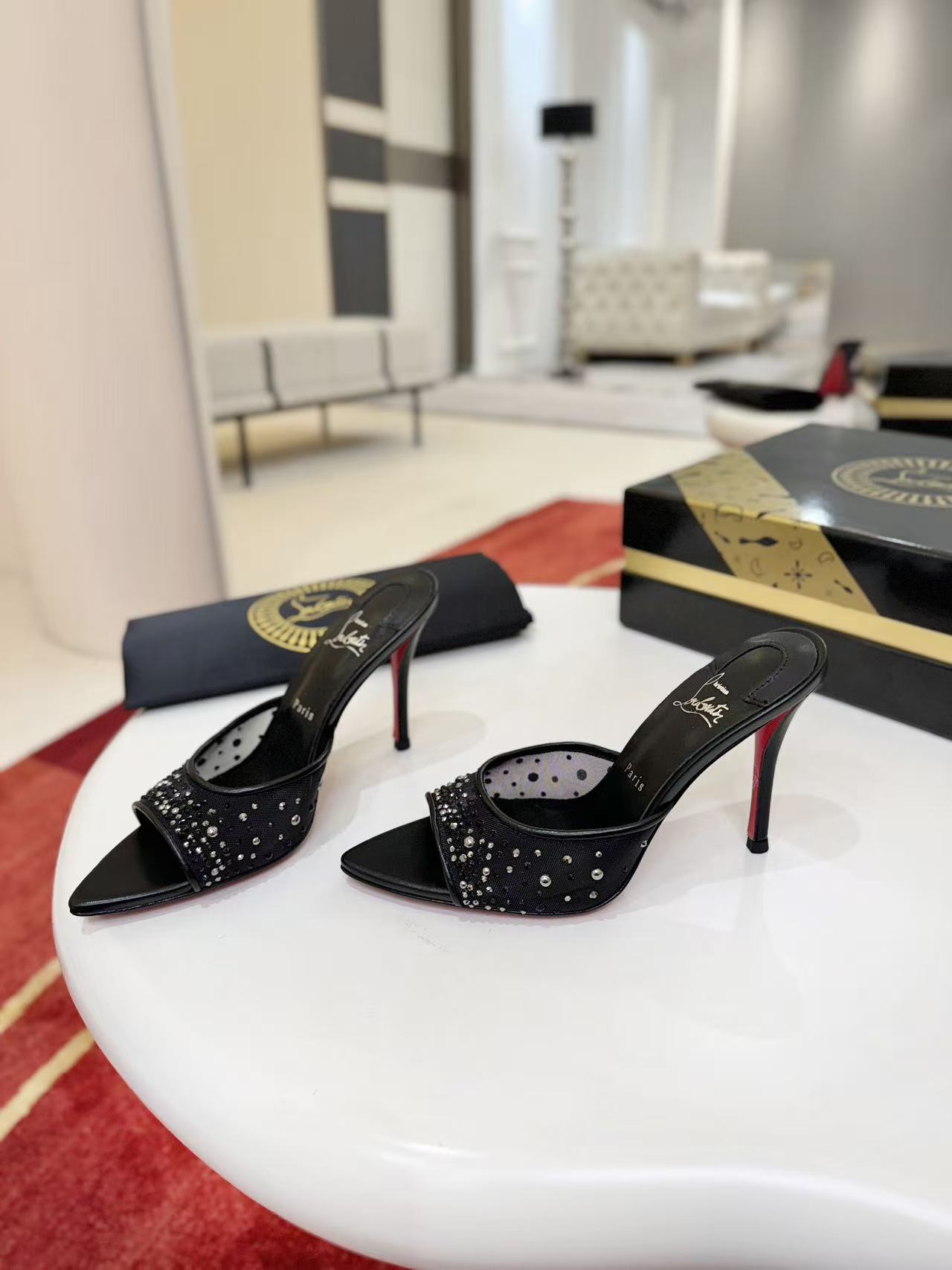 CL High Heel-155