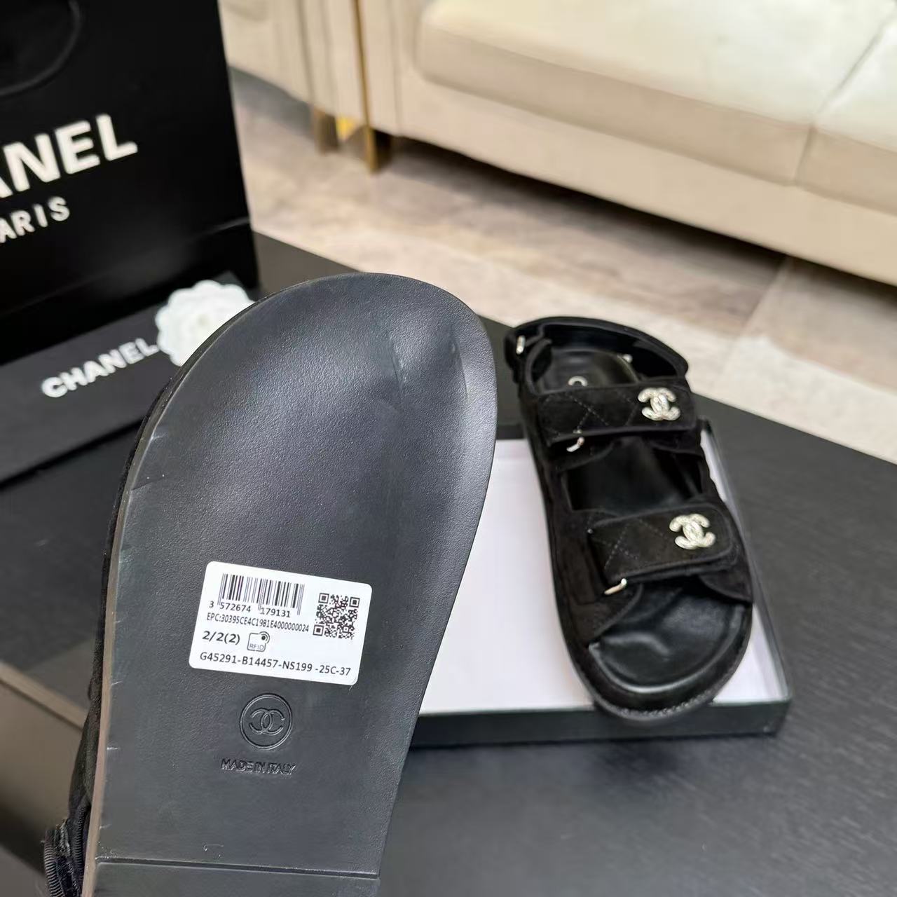 Chanel Slippers Women(AAA)-068
