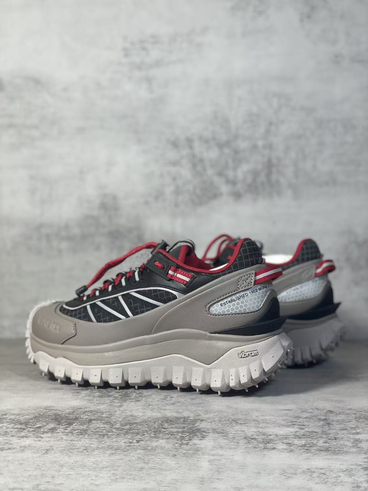 Moncler Shoes(AAA)-005