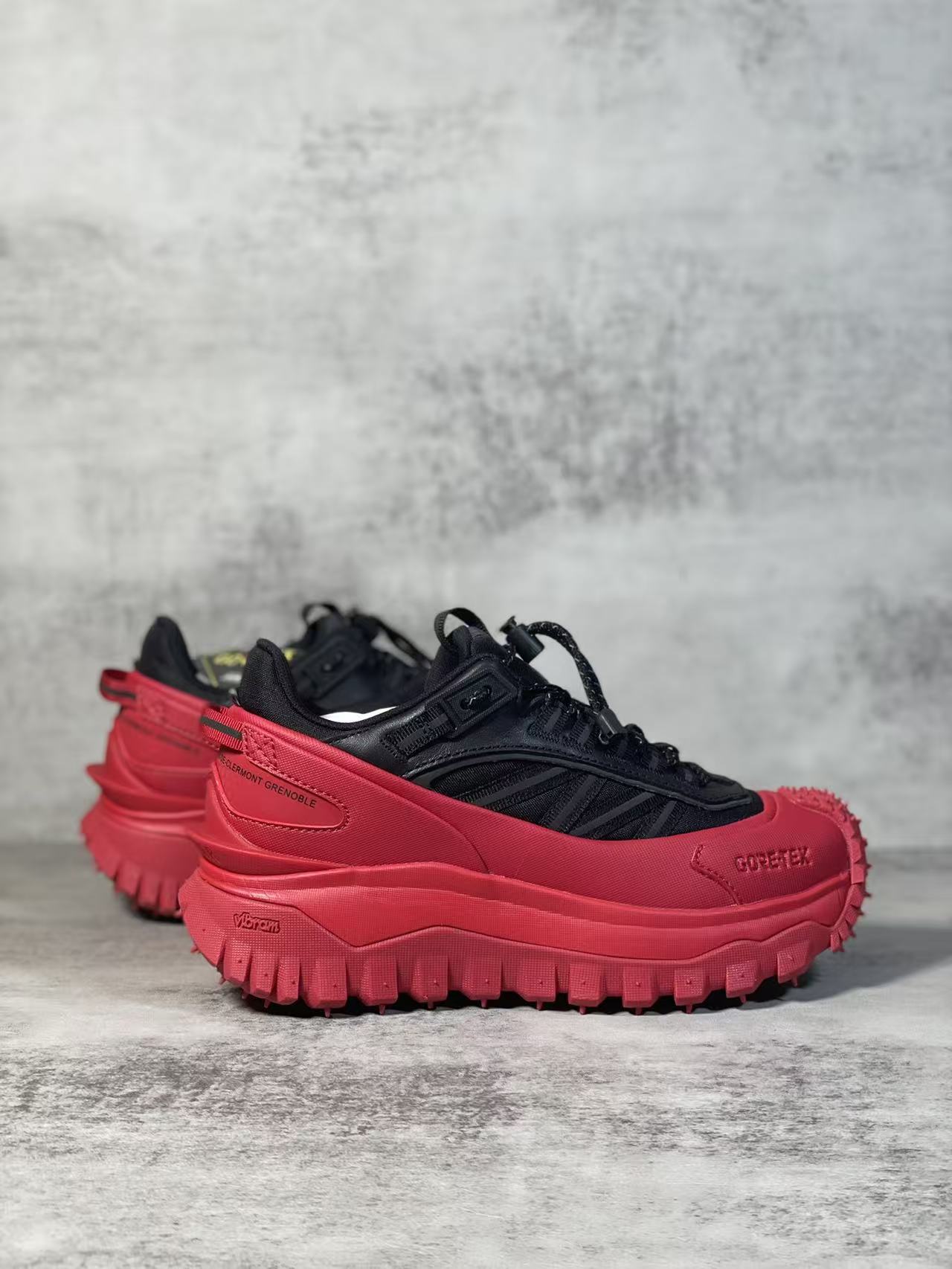 Moncler Shoes(AAA)-006