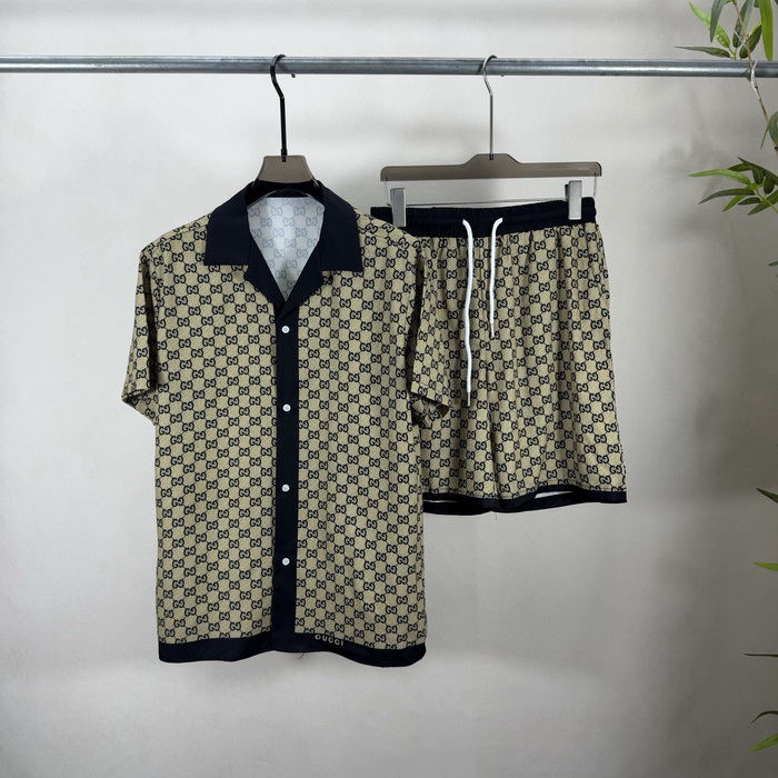 Gucci Suits-322