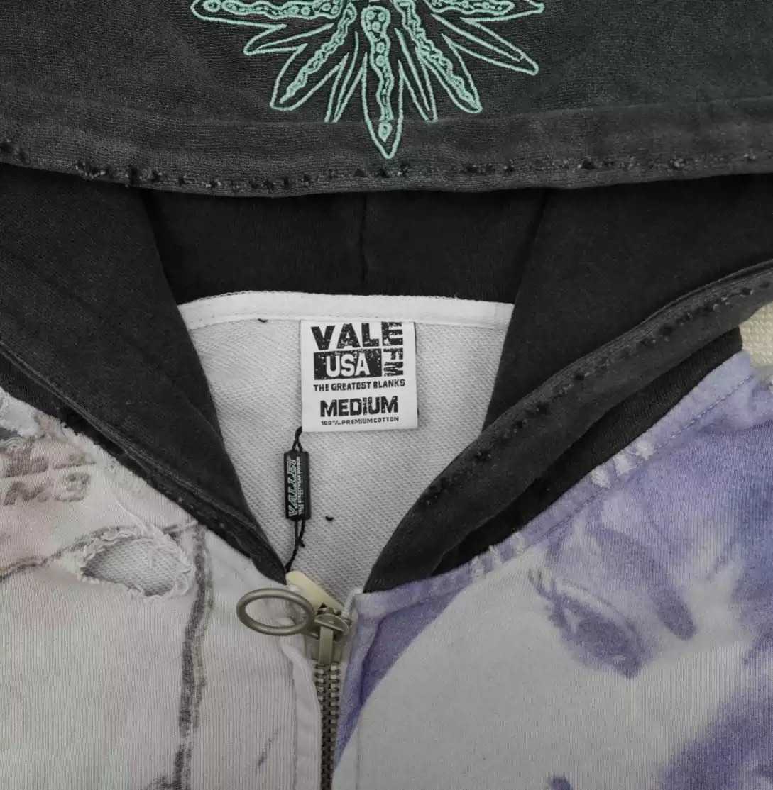 VALE Hoody-084