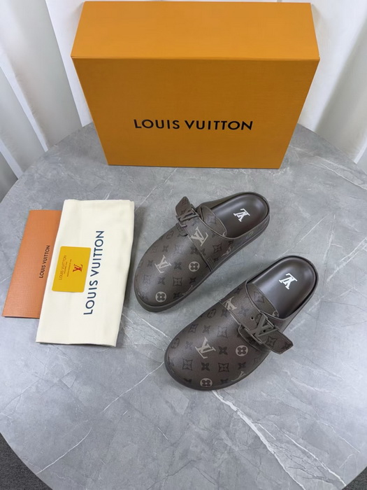 LV Slippers(AAA)-095