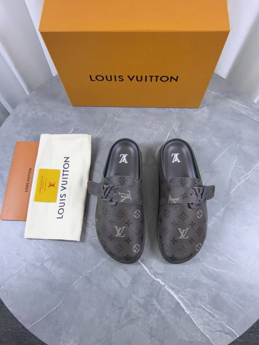 LV Slippers(AAA)-095