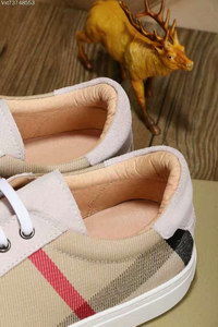 Burberry Shoes(AAA)-001
